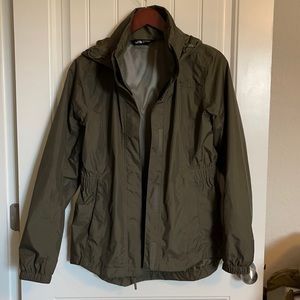 Northface resolve parka II rain jacket